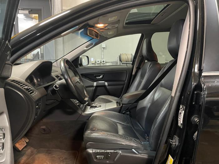 2013 volvo xc90 3.2 with 148200 miles for sale near elk-river, minnesota 1171c62b76a84338ad35a24227d92ded.jpg