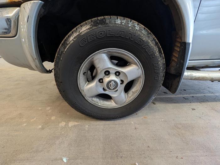 2000 nissan frontier xe-v6-king-cab-4wd with 105652 miles for sale near elk-river, minnesota 1174d662c6e34d6c92713a63d88d98b8.jpg