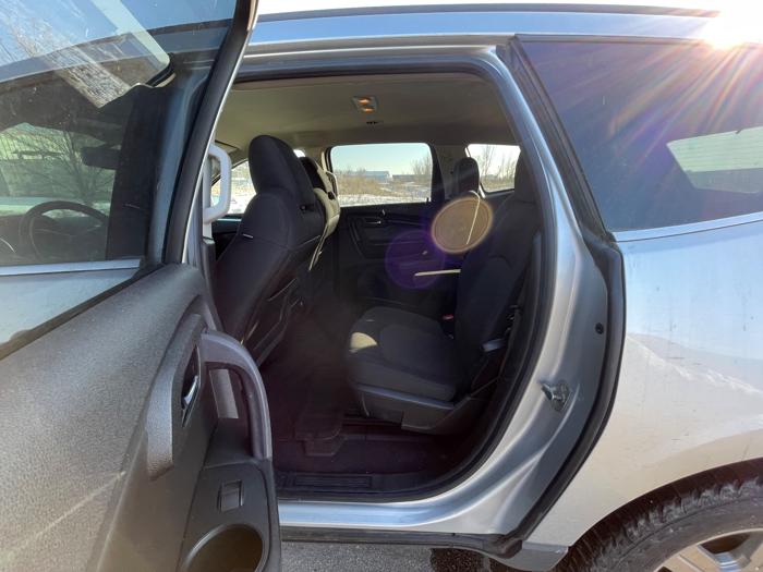 2011 chevrolet traverse lt-fwd with 173079 miles for sale near elk-river, minnesota 1195a33cd7124758808b762802bb4aa1.jpeg