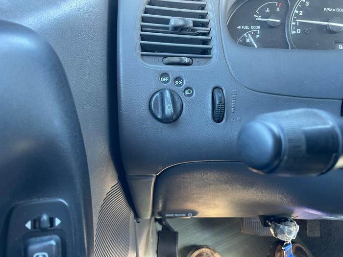 2002 ford ranger edge-supercab-4wd---375a with 256493 miles for sale near redwood-falls, minnesota 119ce58e9752431ca73d616e5af38f1f.jpeg