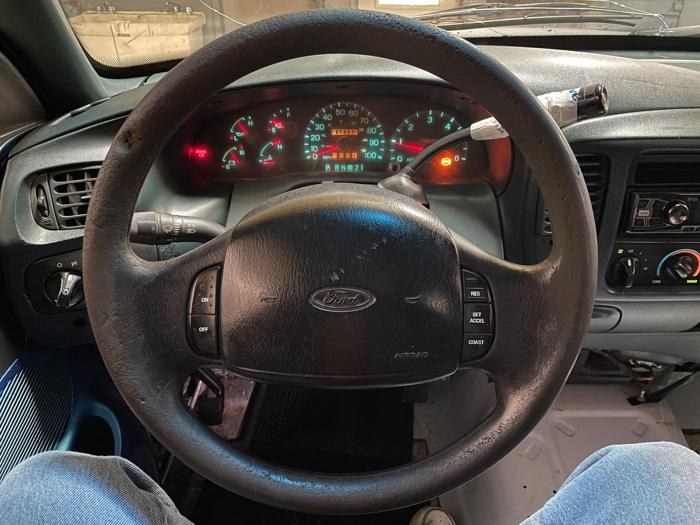 1998 ford f-150 with 311190 miles for sale near elk-river, minnesota 11caa725435a469db057e60bf0c2c1e4.jpg