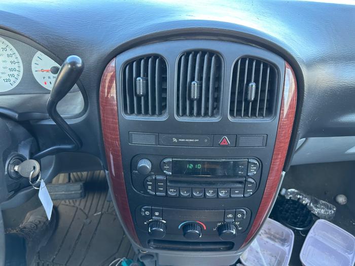 2006 chrysler town-&-country base with 141271 miles for sale near elk-river, minnesota 11cea98cc22f4ae18faa475752abd8bb.jpeg