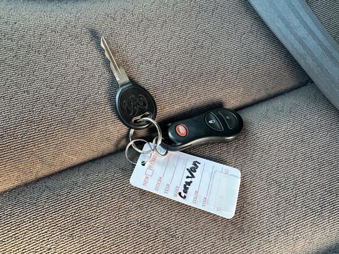 2002 dodge grand-caravan el with 96722 miles for sale near elk-river, minnesota 11ef5fa047c54a9bbc4f9278b5ea4f0d.jpeg