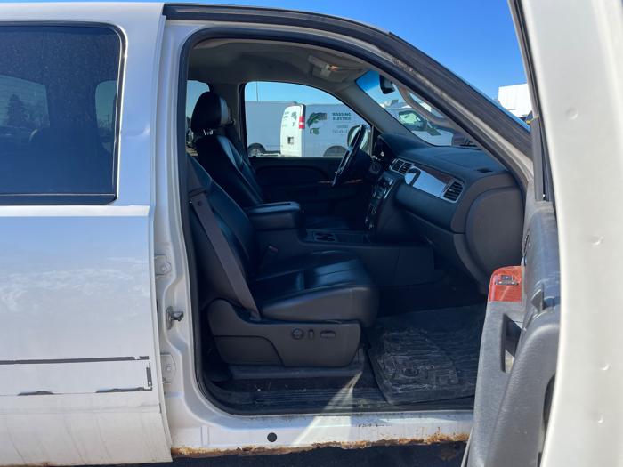 2011 chevrolet silverado-1500 ltz-crew-cab-4wd with 211676 miles for sale near fridley, minnesota 1212f24b241d4e6bb50f0b6e67e74da7.jpeg