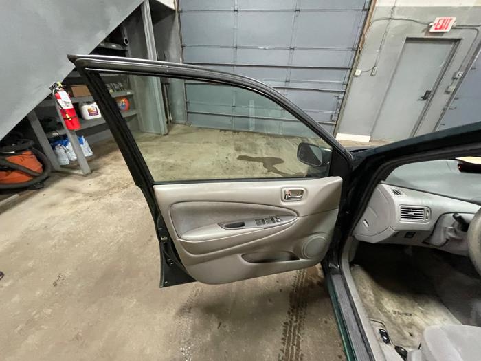 2002 toyota prius 4-door-sedan with 94255 miles for sale near elk-river, minnesota 1251ff3f18a748bbba356276ec0cbdfe.jpeg