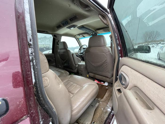 1999 chevrolet suburban ls with 123885 miles for sale near elk-river, minnesota 126602495bdb445ba642860e90dc069c.jpg