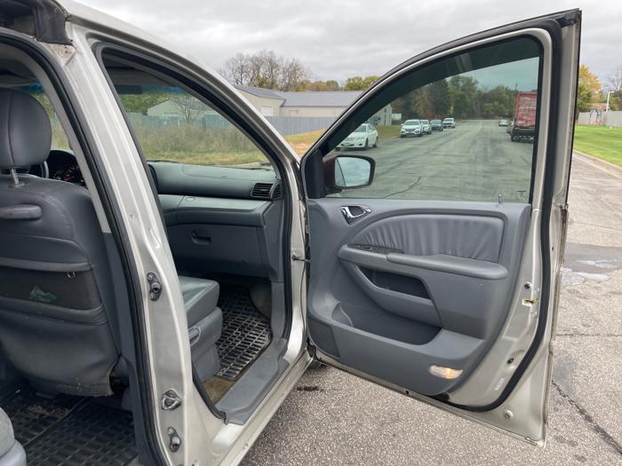 2007 honda odyssey ex-l-w--dvd-and-navigation with 262233 miles for sale near elk-river, minnesota 12721ad0a0244be4a5b16fad1f36147b.jpeg