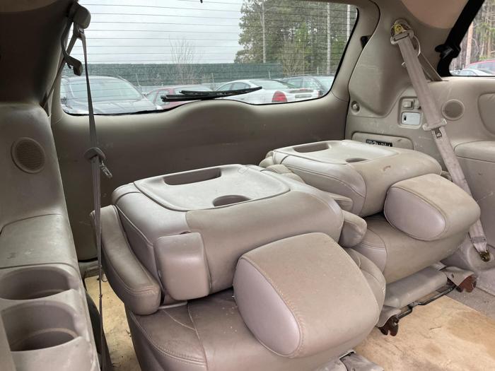 2007 toyota sienna xle with 215279 miles for sale near elk-river, minnesota 127dd054d7b64ea5b80cbadb419c030c.jpg