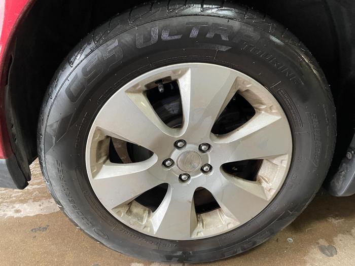 2013 subaru outback premium with 156414 miles for sale near elk-river, minnesota 12822e21ae5a4d40927d2d8c28bf310e.jpg