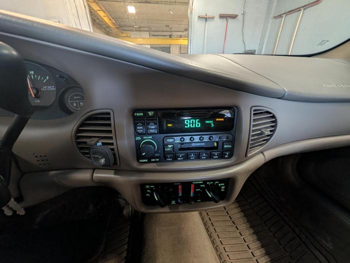2003 buick century custom with 132499 miles for sale near elk-river, minnesota 129ba013f2b04a97ac28660403a38b9c.jpg