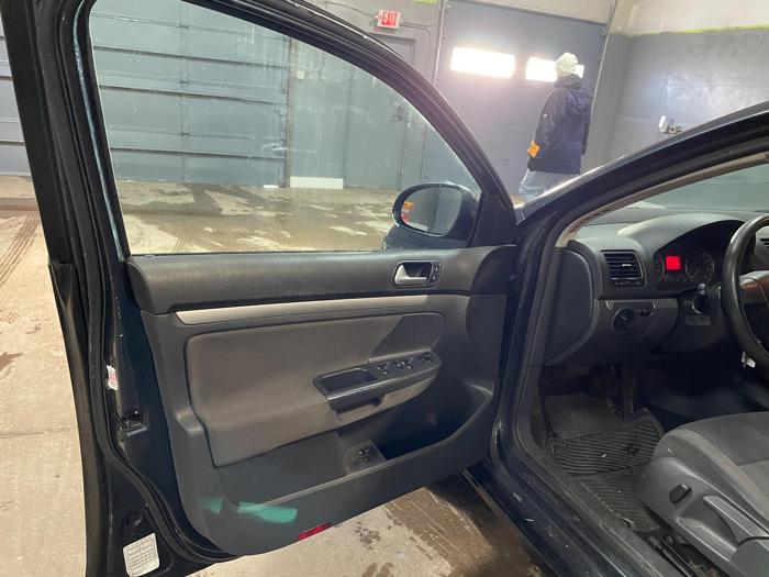 2008 volkswagen jetta with 174851 miles for sale near elk-river, minnesota 12ad0b0c105b4d579025736e36fd4c8d.jpg
