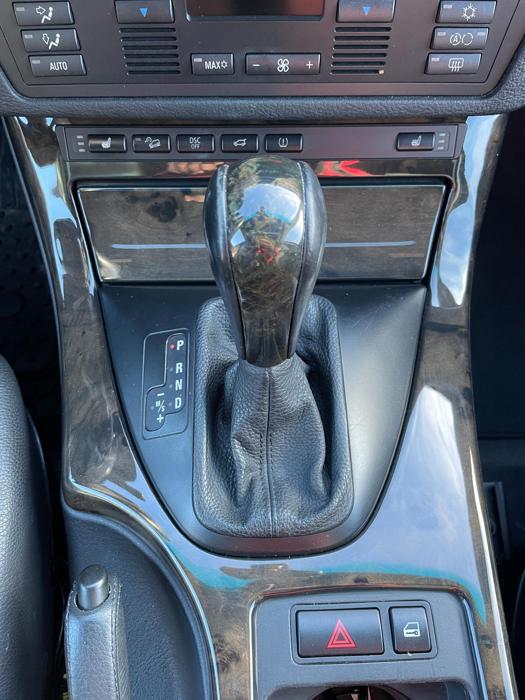 2005 bmw x5 3.0i-sav with 171401 miles for sale near elk-river, minnesota 12ee0357219b45ab9d761cc84485f8cc.jpg