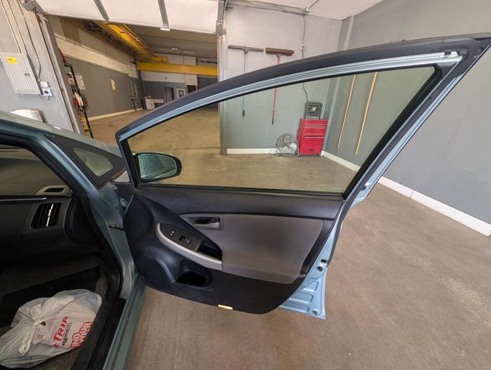 2012 toyota prius prius-ii with 210644 miles for sale near elk-river, minnesota 1307a6ceb66d42edb4328fd9c3d01588.jpg
