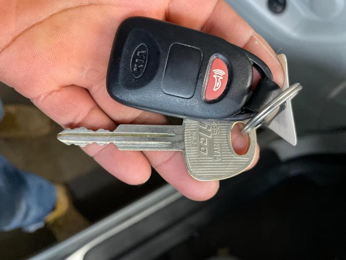 2009 kia spectra ex with 139617 miles for sale near elk-river, minnesota 1339e259e86b4dad993bece71901083b.jpg