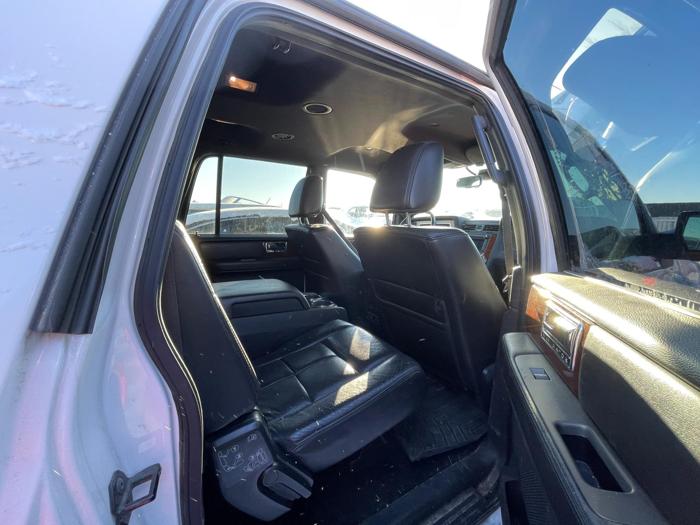 2011 lincoln navigator l with 218229 miles for sale near elk-river, minnesota 1348c6fcd4ef419e944ec726685630e6.jpg