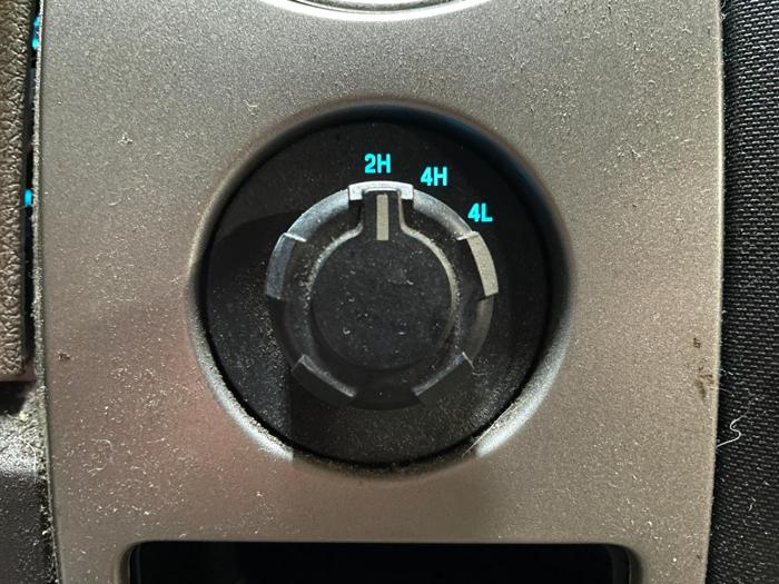 2009 ford f-150 xlt with 195120 miles for sale near elk-river, minnesota 135a13f441a049538f6b17a8ae4fe004.jpg