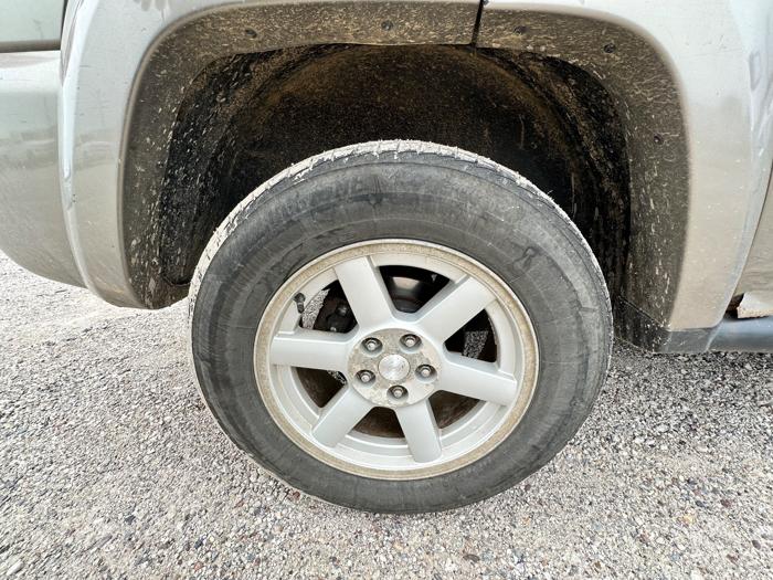 2005 jeep liberty limited-4wd with 158358 miles for sale near elk-river, minnesota 135ec8544b5f461d9495fa93cc66987a.jpeg