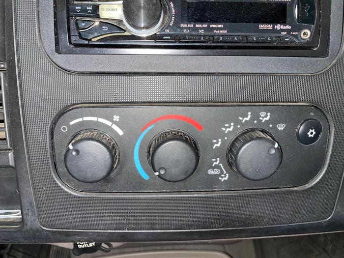 2003 dodge dakota sport with 212746 miles for sale near elk-river, minnesota 136a6bd9ad264762b0fa12e6fb53633e.jpg