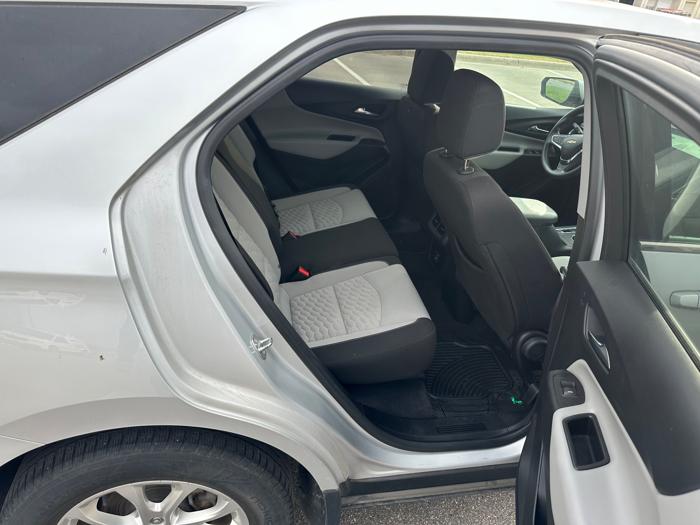 2020 chevrolet equinox lt-2wd with 85594 miles for sale near burnsville, minnesota 137447d7e1a140fcb3a214b8b56e8fc5.jpeg