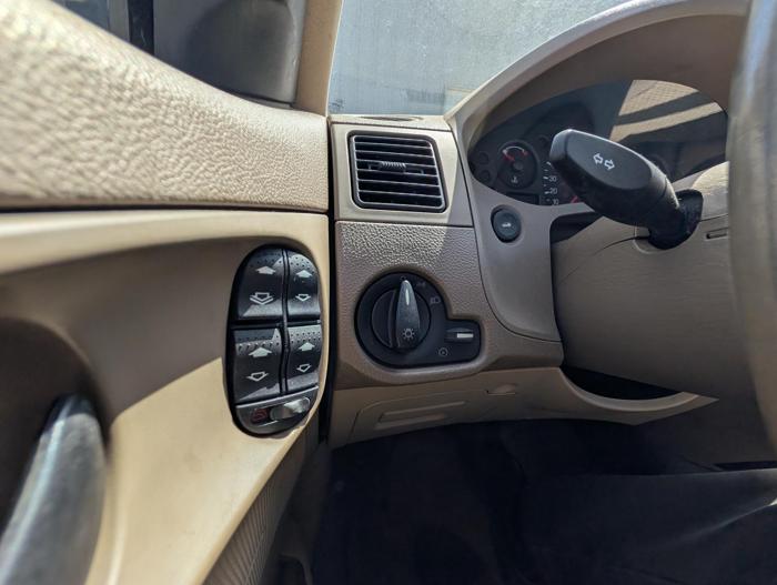 2006 ford focus zx4-s with 153356 miles for sale near elk-river, minnesota 1374fdfad53b4900a9c84f9e256ed328.jpg