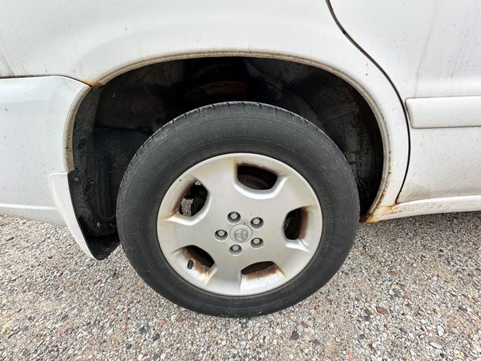 2006 toyota highlander limited with 238938 miles for sale near elk-river, minnesota 13a4782bd1ea429192329993e4f48572.jpeg