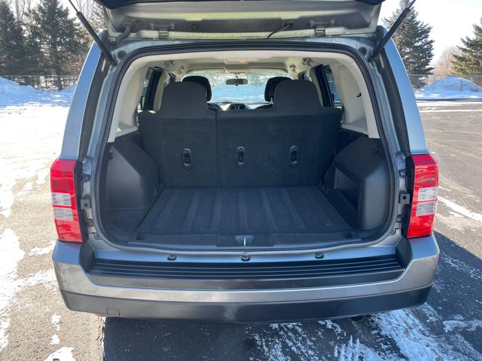 2011 jeep patriot 2wd with 206838 miles for sale near farmington, minnesota 13ac5e6a0e3c48bd807fdb83eaf0c715.jpeg