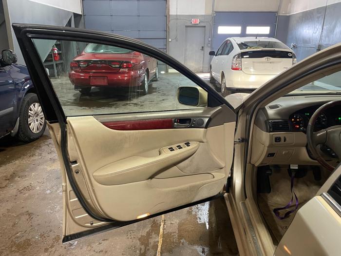 2003 Lexus ES 300