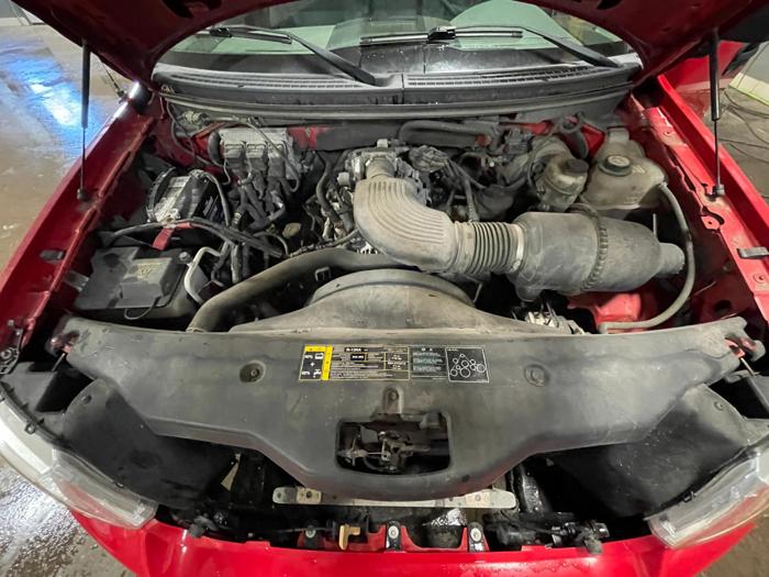 2004 ford f-150 xl with 169317 miles for sale near elk-river, minnesota 13cb1e5ec9384c20bb48e19b7be6fc75.jpg