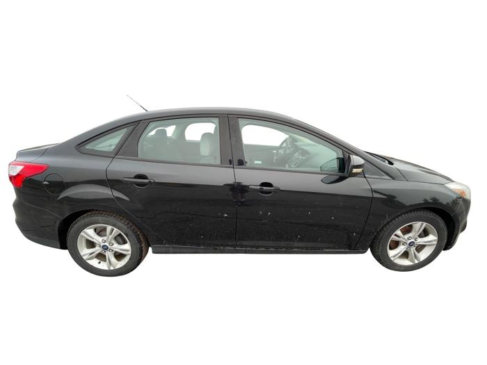 2013 ford focus se-sedan with 141999 miles for sale near elk-river, minnesota 1401b3534ecd4e508764a3bff449fa5a.jpg