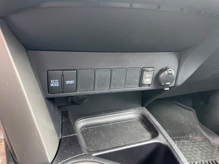 2018 toyota rav4 xle-awd with 22940 miles for sale near elk-river, minnesota 140d376f3a584081822b3eb88a9624fe.jpeg