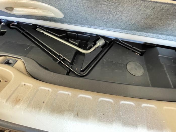 2006 toyota highlander-hybrid limited-4wd with 304546 miles for sale near elk-river, minnesota 141777f467be4c75bd128136108f81ea.jpeg