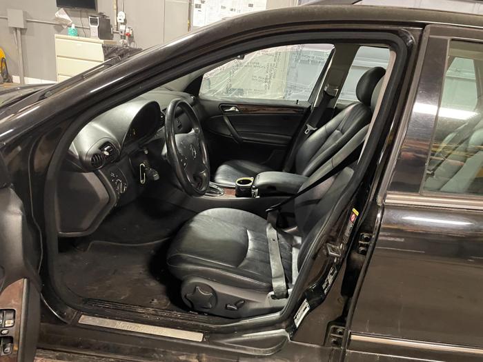 2005 mercedes-benz c-class 4-matic with 126438 miles for sale near elk-river, minnesota 14188efbaf23486da77cc38dcf5d0857.jpg