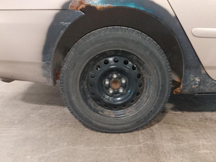2004 toyota corolla ce with 166898 miles for sale near elk-river, minnesota 14269948a1f54c1792a142c83bb687bf.jpg
