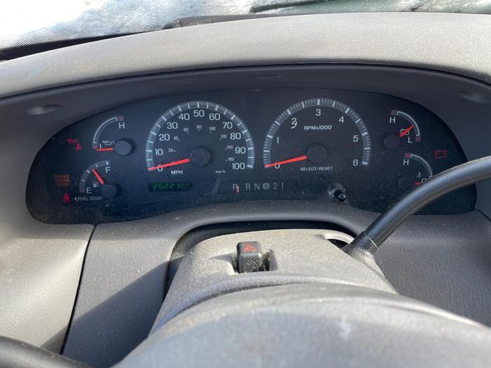2003 ford f-150 lariat with 262210 miles for sale near elk-river, minnesota 1449fb5c891d4f7d9aa6eae923a56b0a.jpg