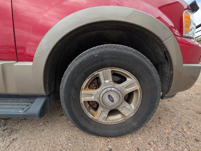 2003 ford expedition eddie-bauer-4wd with 185881 miles for sale near elk-river, minnesota 14506aaa3fe7499a8a3433bf21054162.jpg