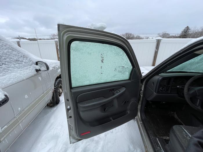 2003 chevrolet silverado-1500 ext.-cab-short-bed-4wd with 103595 miles for sale near elk-river, minnesota 145ac39395734b628151a05416d77bd2.jpeg