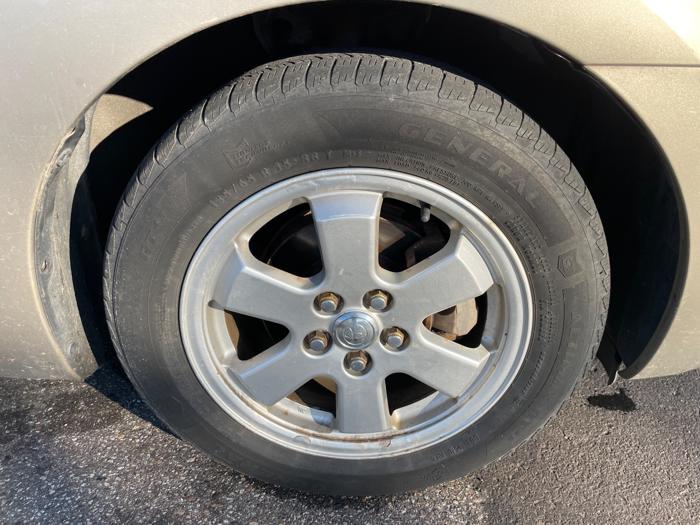 2005 toyota prius 4-door-liftback with 249731 miles for sale near elk-river, minnesota 1470f4ff06844deda788a7fb39f7a78e.jpeg