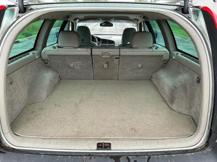 2006 volvo xc70 cross-country with 177343 miles for sale near elk-river, minnesota 14780425feb14fcfa46a3a9ce2c7a17d.jpeg