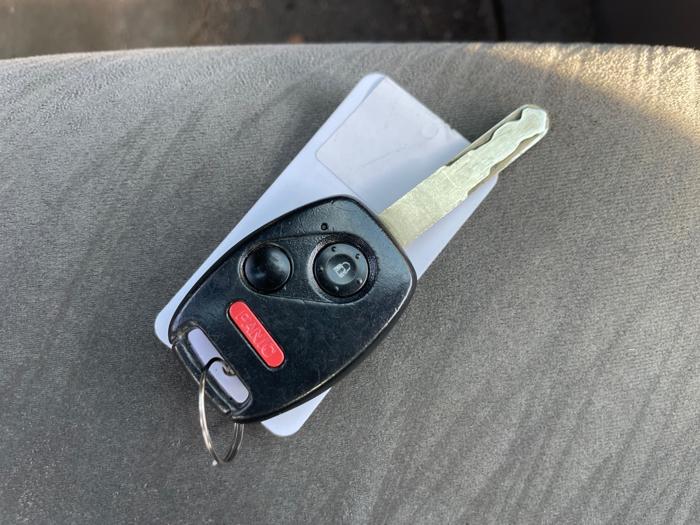 2008 honda civic lx-coupe-at with 199170 miles for sale near elk-river, minnesota 148af53b4f2d433b82e61750e881b8a4.jpeg