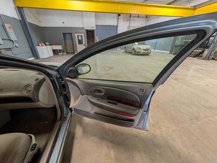 2004 chrysler 300m base with 228268 miles for sale near elk-river, minnesota 149d3e278f4d4848b54e8fff14a3bfe9.jpg