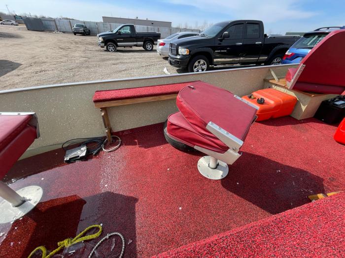 1986 lund boat-co- for sale near elk-river, minnesota 14b16640e38b4dca8ade6e4dd17fbd6d.jpg