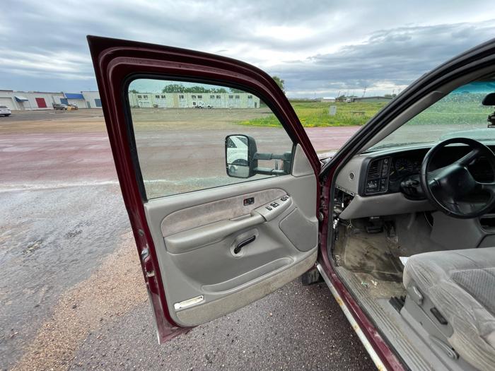 2000 chevrolet silverado-1500 with 189122 miles for sale near redwood-falls, minnesota 14c1d090e8214565b83c390382377641.jpeg