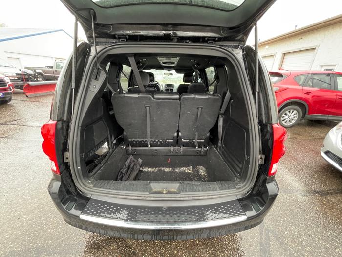 2016 dodge grand-caravan r-t with 148594 miles for sale near elk-river, minnesota 14ca8953474b4cc99fab97a2e8172651.jpeg