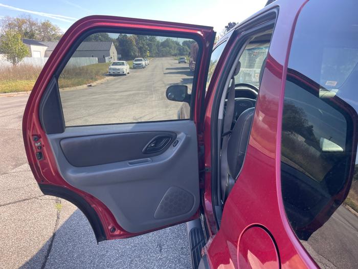 2003 ford escape xlt-popular-2wd with 140699 miles for sale near elk-river, minnesota 14e4584a1429452ea7defe25e7c57d68.jpeg