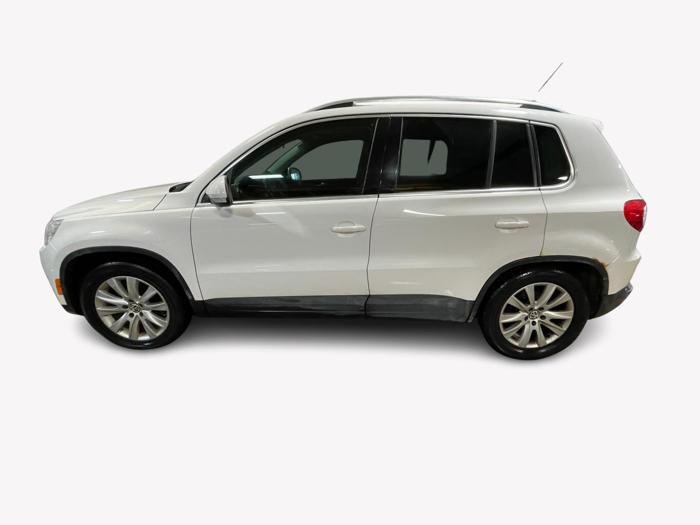 2009 volkswagen tiguan with 204155 miles for sale near elk-river, minnesota 1535c5a238494c7a91f29b88a86a9530.jpg