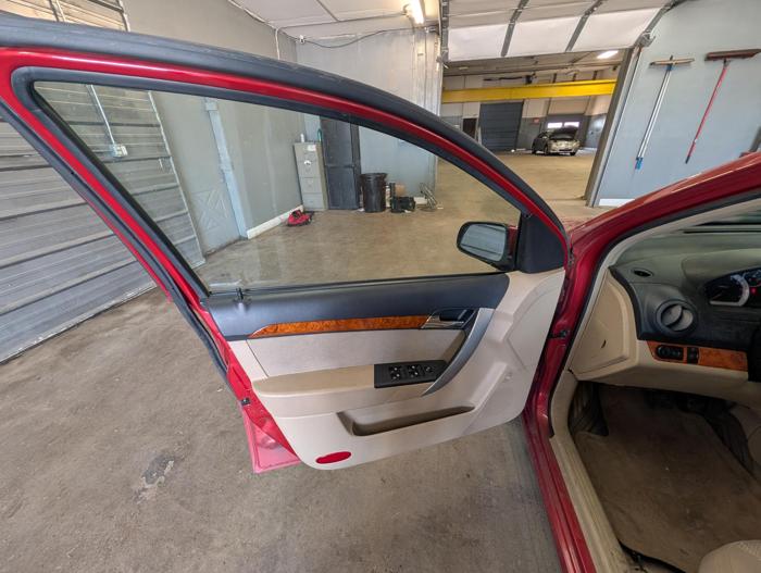 2011 chevrolet aveo ls-4-door with 88449 miles for sale near elk-river, minnesota 153739b62a724c79a1b3e018e21d1fe7.jpg
