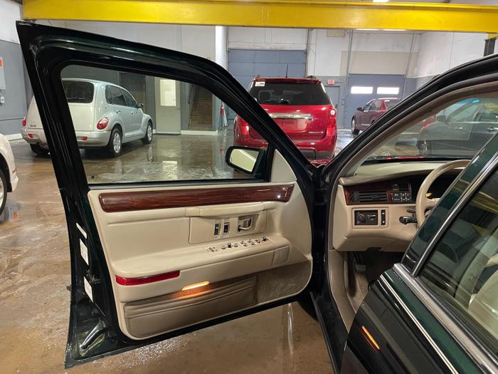 1996 cadillac deville with 110142 miles for sale near elk-river, minnesota 153fda5821c1411d9455406ae5a03710.jpg