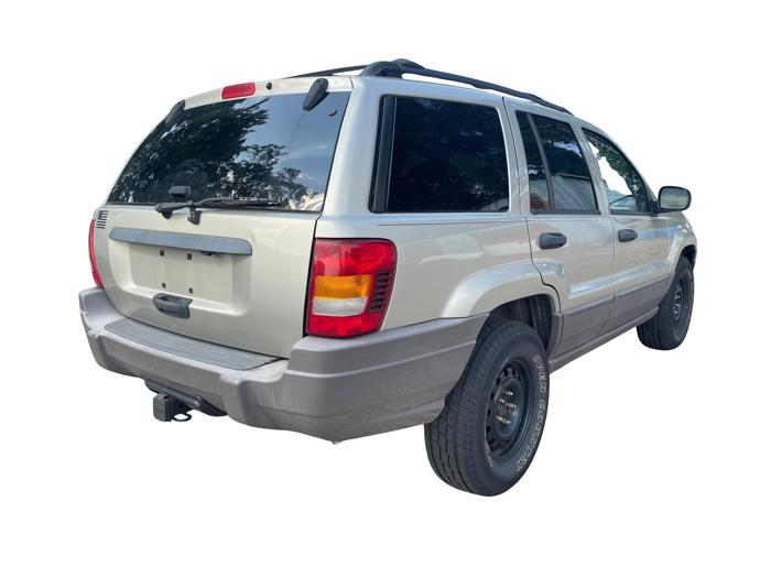 2004 jeep grand-cherokee laredo-4wd with 154499 miles for sale near maplewood, minnesota 154fbe4976844b13a5a3d5fe66e179f0.jpg