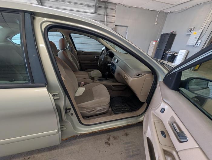 2003 ford taurus se-ffv with 138661 miles for sale near elk-river, minnesota 15643bd6dc214966b14c34cc5f7a5f40.jpg