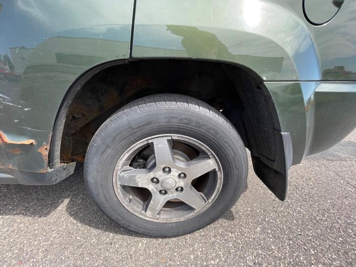 2006 jeep grand-cherokee laredo-4wd with 232265 miles for sale near spring-lake-park, minnesota 156ab50098f04969b22236d4359ffe96.jpeg